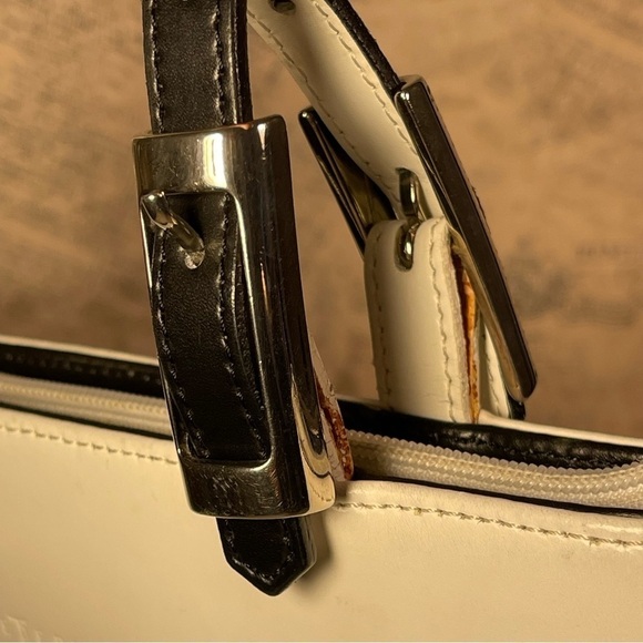 Frederic Paris Made in France, White and Black Leather tote bag - Picture 11 of 15